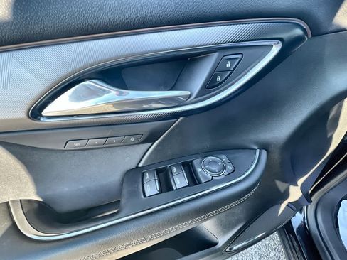 Used 2025 Buick Envision Sport Touring image 23