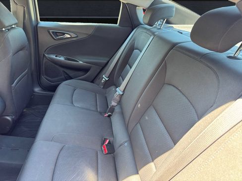 Used 2021 Chevrolet Malibu RS FWD image 13