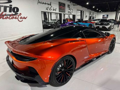 Used 2020 McLaren GT image 7