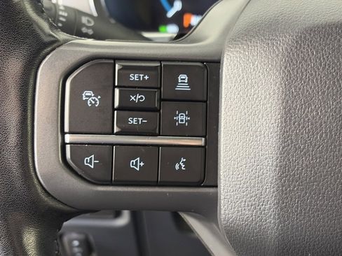 Certified 2022 Ford F150 Lariat w/ Equipment Group 502A High image 17