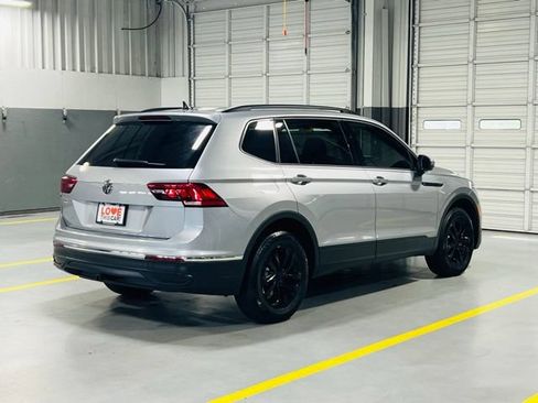 Used 2022 Volkswagen Tiguan S AWD/4WD image 16
