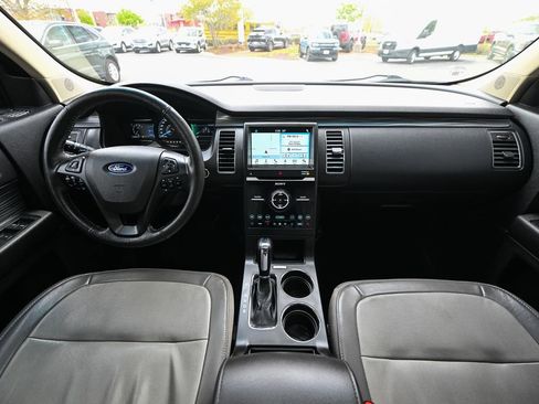 Used 2018 Ford Flex Limited w/ Equipment Group 303A AWD/4WD image 32
