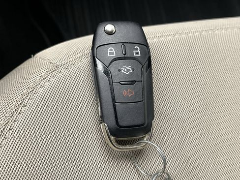 Used 2022 Ford Explorer 4WD image 24