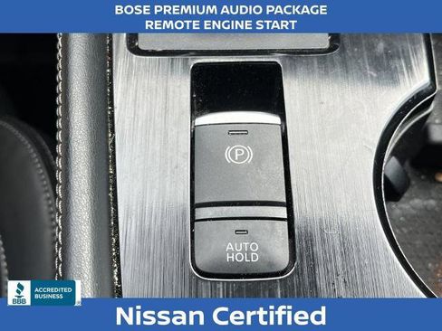 Certified 2024 Nissan Rogue Platinum w/ Platinum Premium Package FWD image 7