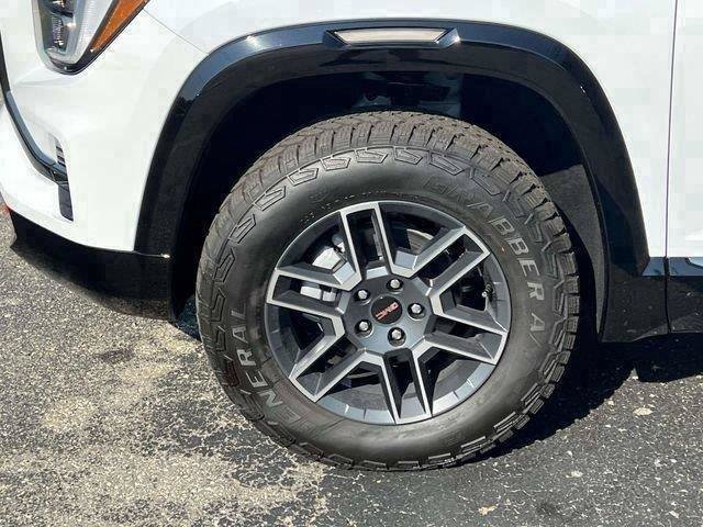 New 2027 GMC Terrain AT4 w/ Convenience Package III AWD/4WD image 10