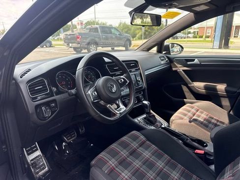 Used 2020 Volkswagen GTI S FWD image 10