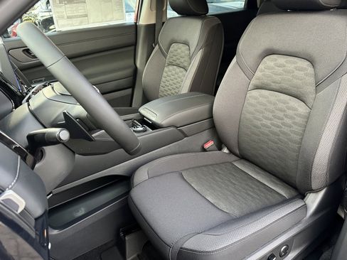 New 2026 Nissan Pathfinder SV AWD/4WD image 24