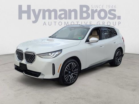 Used 2025 BMW X3 xDrive30i w/ Premium Package image 7