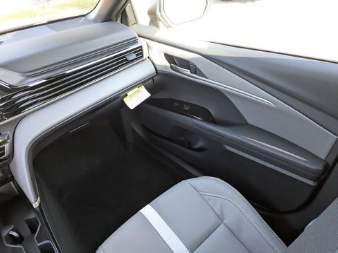 New 2026 Toyota Camry SE FWD image 16