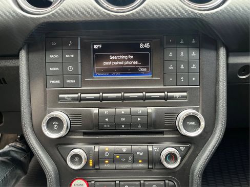 Used 2017 Ford Mustang Coupe RWD image 15