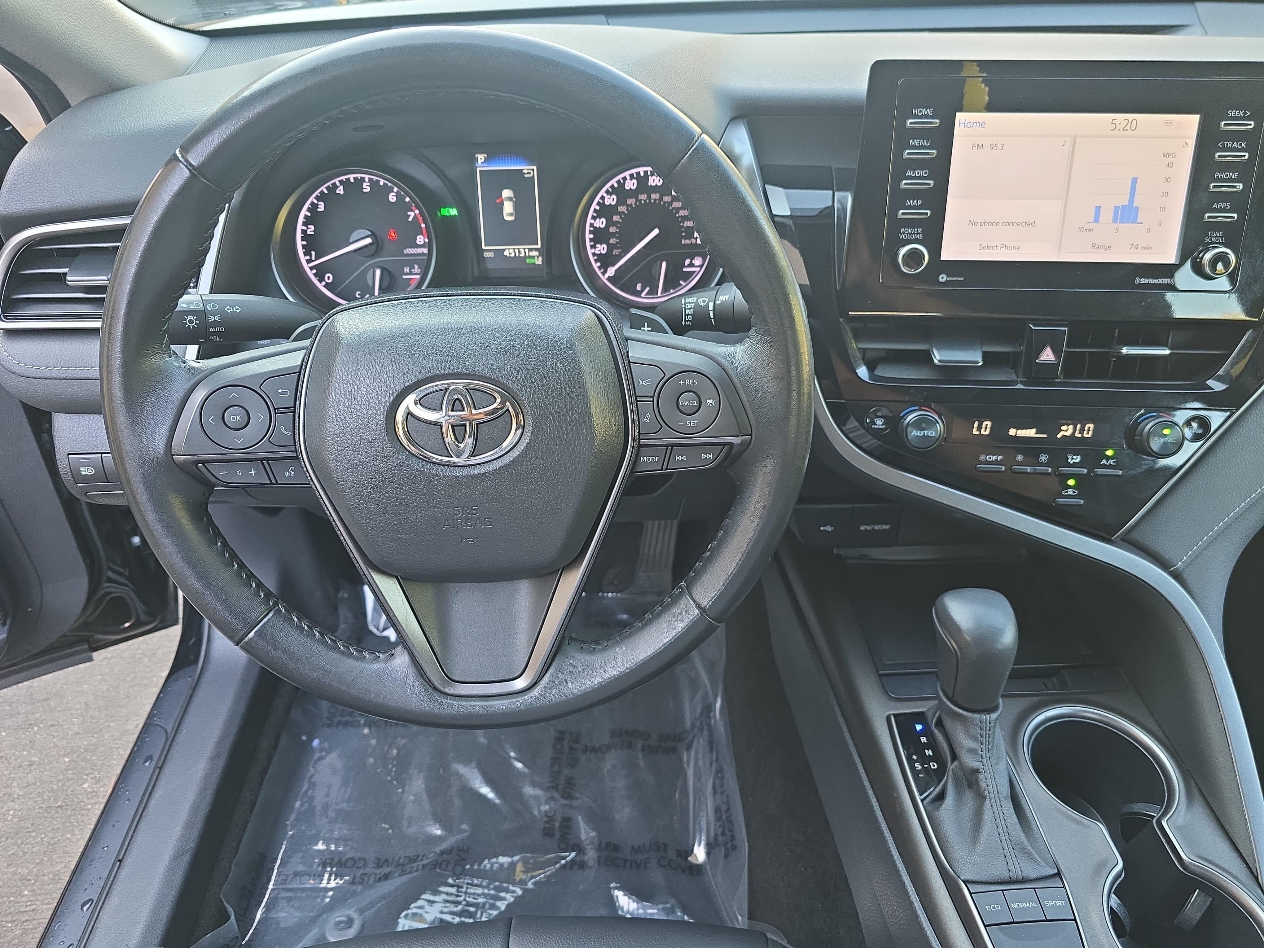 Used 2024 Toyota Camry SE w/ Convenience Package FWD image 15