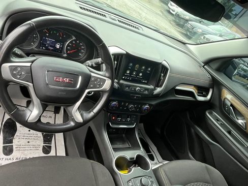 Used 2019 GMC Terrain SLE w/ Driver Convenience Package AWD/4WD image 11