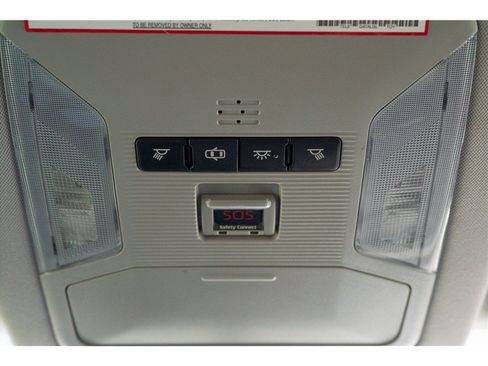 Used 2019 Toyota RAV4 LE FWD image 24