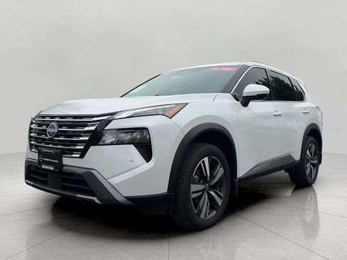 Used 2025 Nissan Rogue SL AWD/4WD image 71