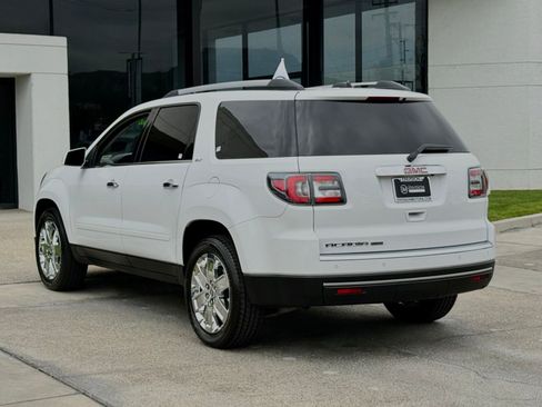 Used 2017 GMC Acadia Limited SLT FWD image 10