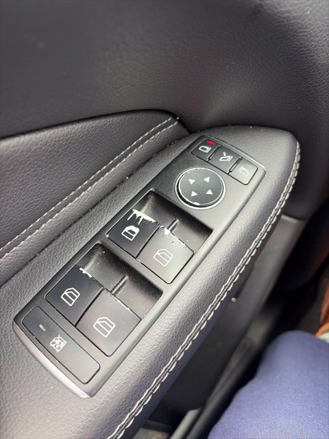 Used 2017 Mercedes-Benz GLE 350 image 30
