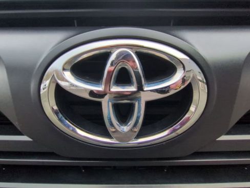 Used 2024 Toyota Tundra SR5 w/ SR5 Premium Package image 30