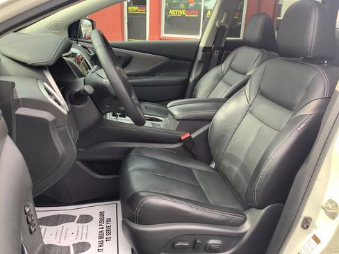 Used 2020 Nissan Murano SL w/ Moonroof Package AWD/4WD image 11