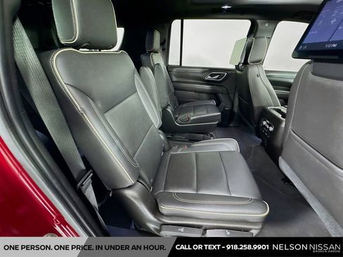 Used 2021 GMC Yukon XL SLT w/ SLT Luxury Plus Package AWD/4WD image 31