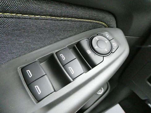 New 2026 Chevrolet TrailBlazer ACTIV w/ Convenience Package AWD/4WD image 15