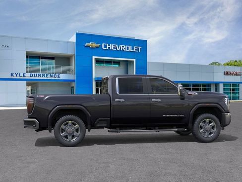 New 2026 GMC Sierra 2500 SLT w/ SLT Premium Package AWD/4WD image 29