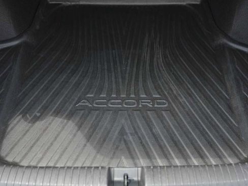 Used 2023 Honda Accord EX image 27