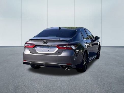 Used 2022 Toyota Camry SE image 14