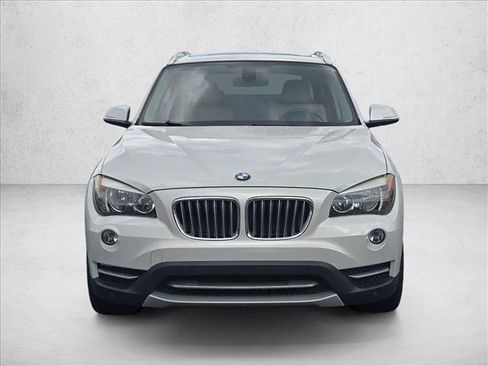 Used 2014 BMW X1 sDrive28i RWD image 2