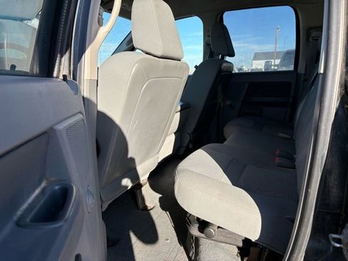 Used 2007 Dodge Ram 1500 Truck SLT image 12