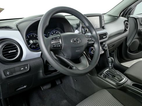 Used 2019 Hyundai Kona SE w/ Cargo Package image 4