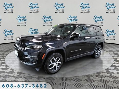Used 2023 Jeep Grand Cherokee Limited w/ Luxury Tech Group II image 1