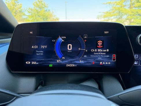 Used 2025 Chevrolet Equinox EV LT w/ Convenience Package image 30