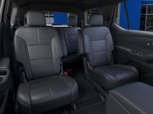 Used 2023 Chevrolet Traverse RS w/ LPO, Floor Liner Package image 17