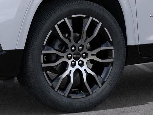 New 2026 GMC Acadia Denali Ultimate w/ LPO, Floor Liner Package image 9