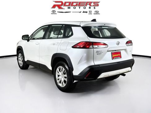 Certified 2025 Toyota Corolla Cross L AWD/4WD image 11