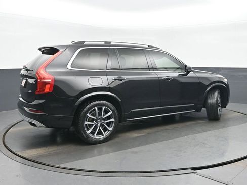 Used 2016 Volvo XC90 T6 Momentum w/ Momentum Plus Package image 3