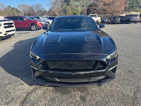 Used 2020 Ford Mustang GT w/ Equipment Group 301A image 7