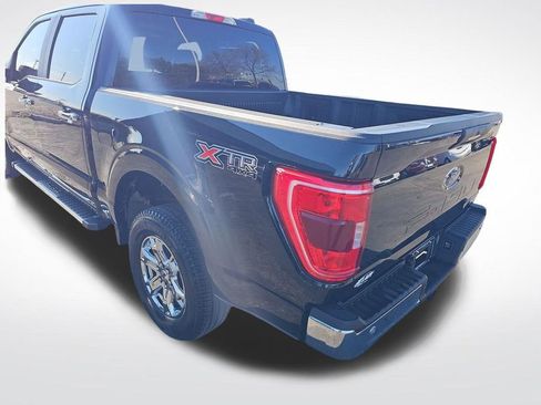 Used 2023 Ford F150 XLT w/ XTR Package image 14