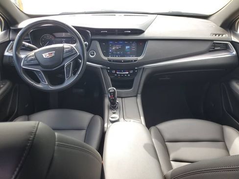 Used 2020 Cadillac XT5 Luxury FWD image 12