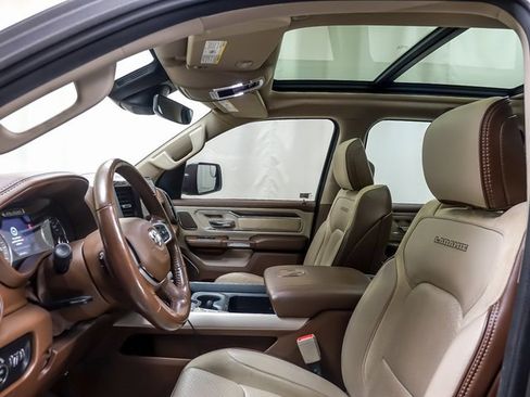 Used 2019 RAM 1500 Laramie image 9