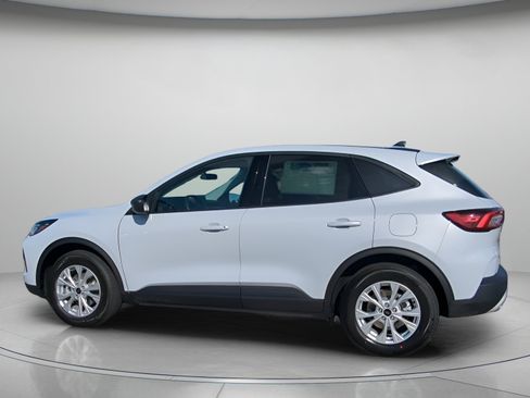New 2026 Ford Escape Active FWD image 19