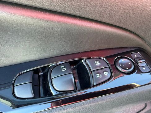 Used 2023 Nissan Altima 2.5 SV image 19