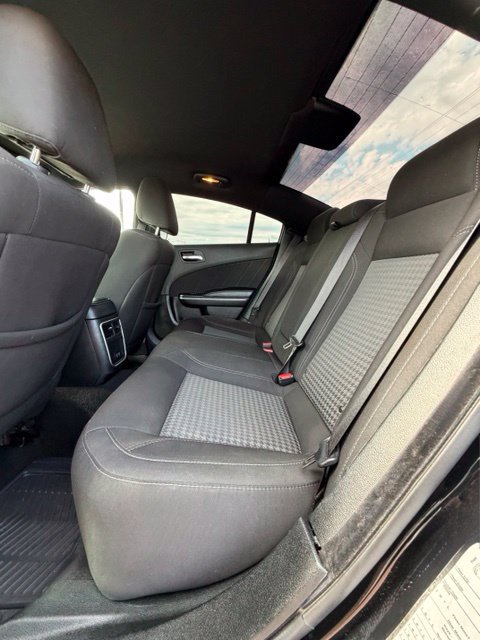 Used 2023 Dodge Charger SXT RWD image 11