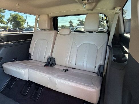 Used 2023 Ford Expedition Max Limited RWD image 34