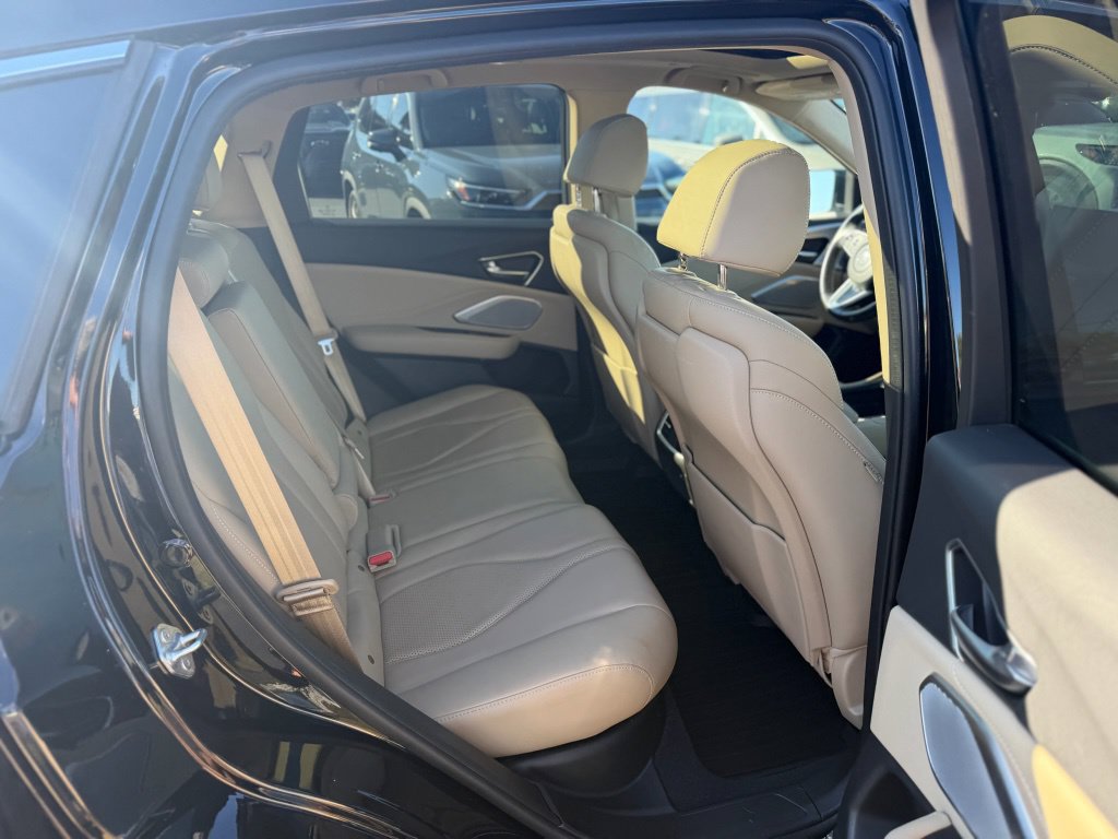 Used 2023 Acura RDX w/ Technology Package FWD image 15