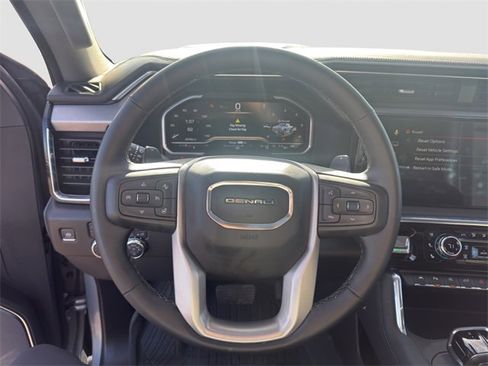 Used 2023 GMC Sierra 1500 Denali w/ Denali Reserve Package image 10