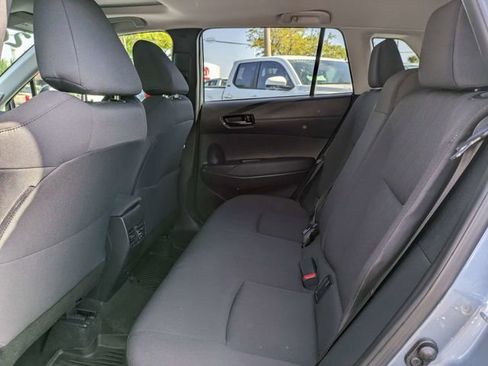 Used 2024 Toyota Corolla Cross LE w/ Moonroof Package image 14