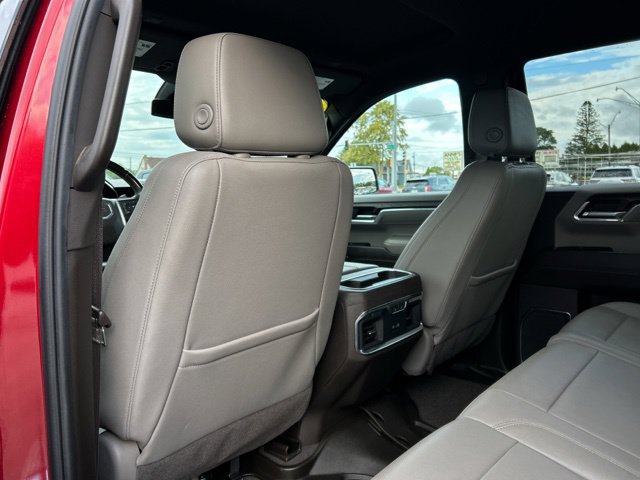 Used 2023 GMC Sierra 1500 SLT w/ SLT Premium Plus Package AWD/4WD image 15