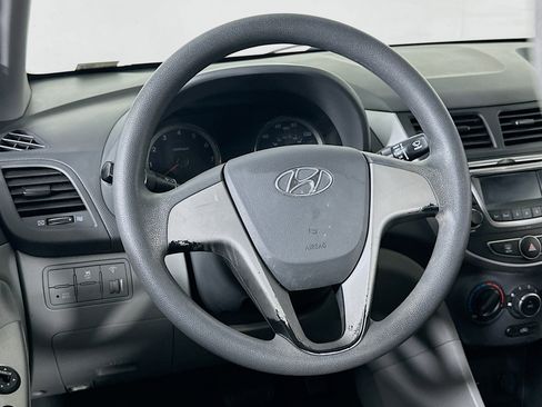 Used 2016 Hyundai Accent SE image 18