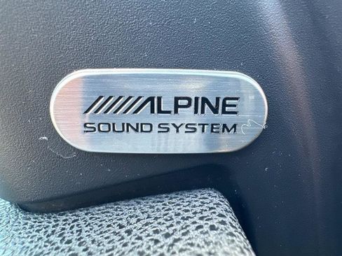 Used 2021 Chrysler 300 S RWD image 28